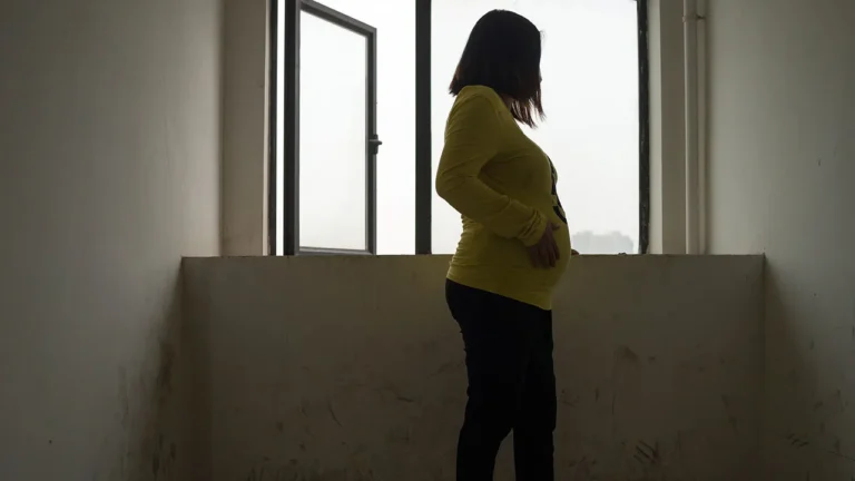 Feds Investigating Alleged China-Linked ‘Rent-A-Womb’ Surrogacy Ring in California
