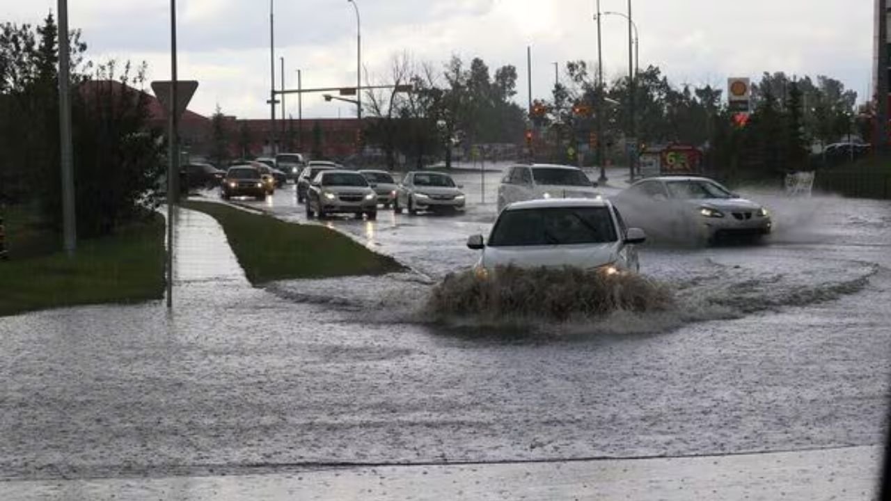 Flash Flood Warning Hits South Carolina: Residents Urged to Avoid Roads Amid Heavy Storms