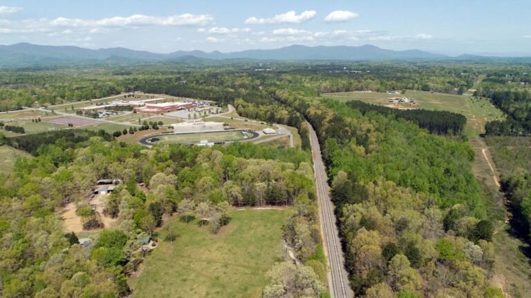 Saluda Grade Trail Project Moves Forward After $28.5M Railroad Purchase