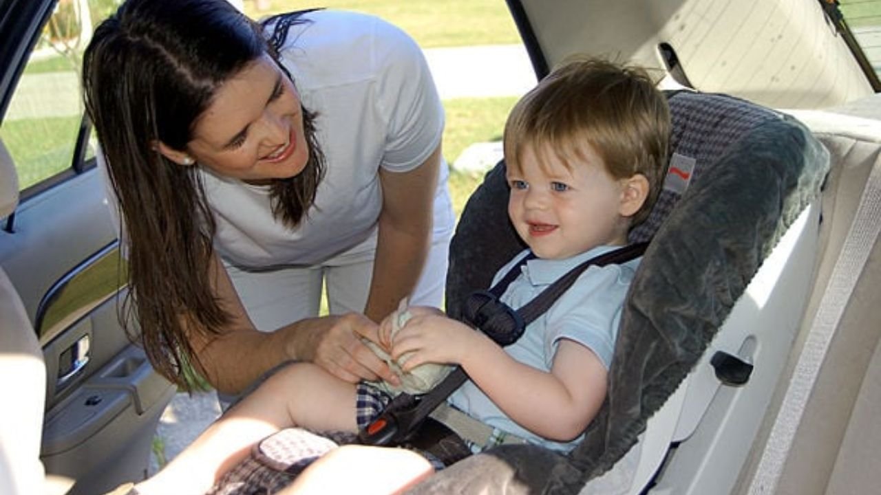 South Carolina Parents Face Fines if Kids Aren’t in Booster Seats Until Age 8 — Here’s What Changed