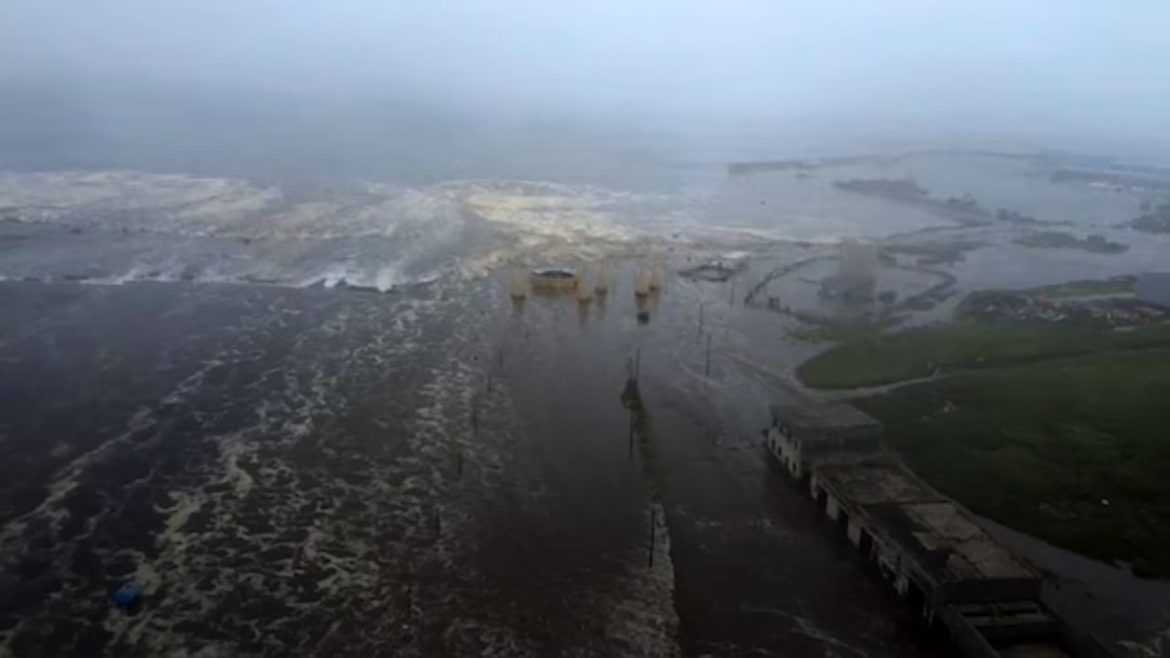 Tsunami Warnings Lifted After Powerful Quake, But Concerns Remain for Pacific Coastal Communities