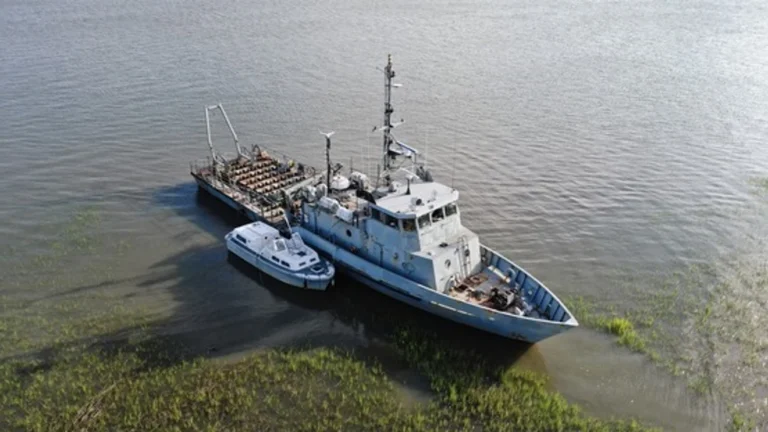 SCDNR to Remove 120-Foot Abandoned Navy Vessel from Bohicket Creek