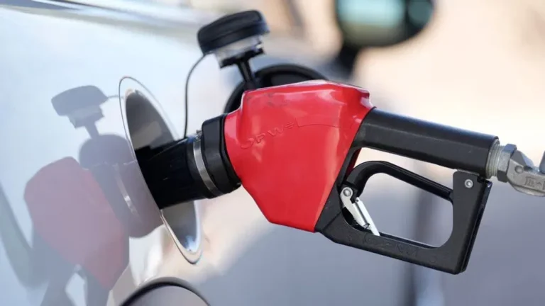 Gas Prices Continue Slow Decline Across South Carolina and Columbia