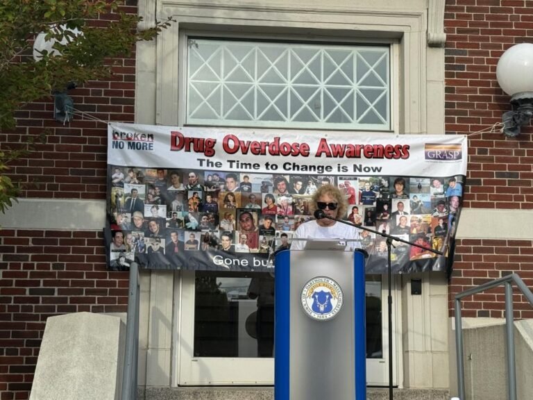 Families Honor Loved Ones and Confront Stigma at Overdose Awareness Day Event in Charlotte