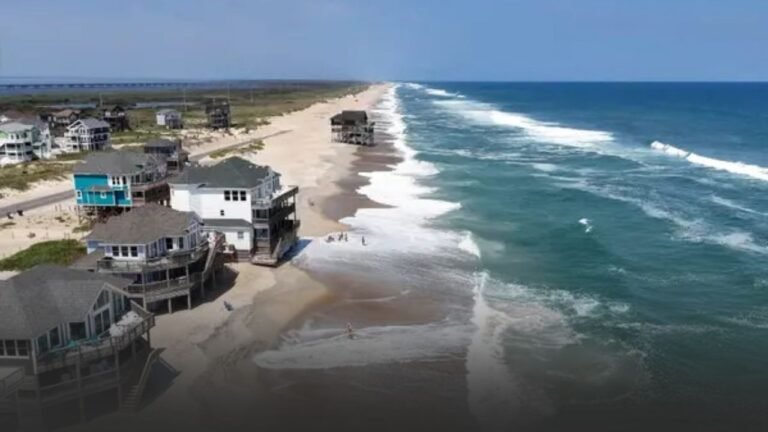 NC Outer Banks Braces for Coastal Flooding as Seas Rise and Winds Hit 50 mph