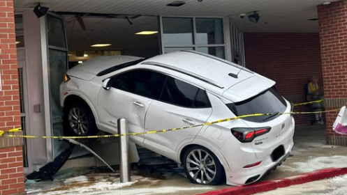 SUV crashes into Publix in Richland County, SC, injuring driver and pedestrian