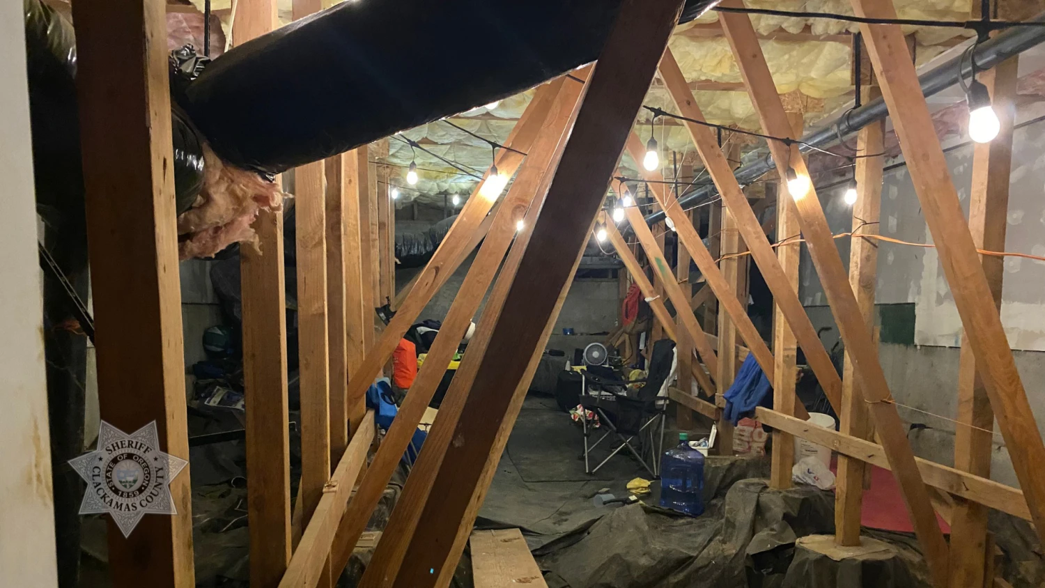 Oregon Man Arrested After Allegedly Living in Housing Crawl Space