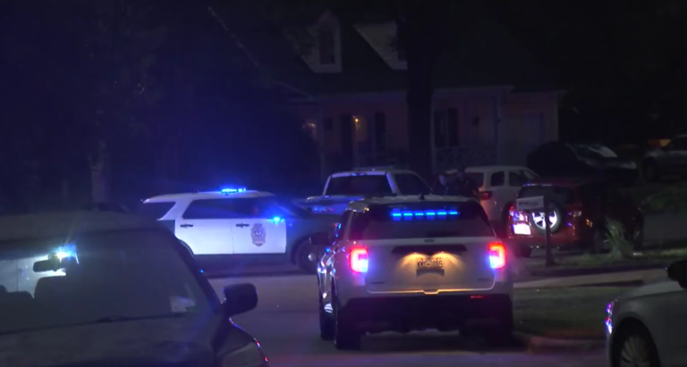 Car Crashes Into Carolina Kettle and Raleigh Gym, Police Searching for Driver