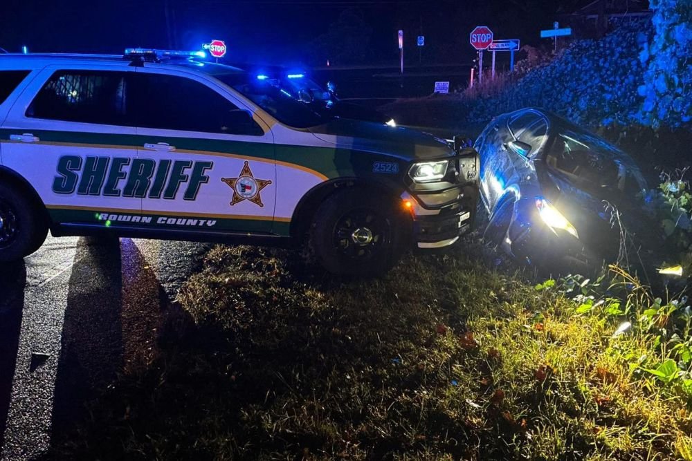 Armed Robbery Suspects Captured After High-Speed Chase Ends in Rowan County Crash