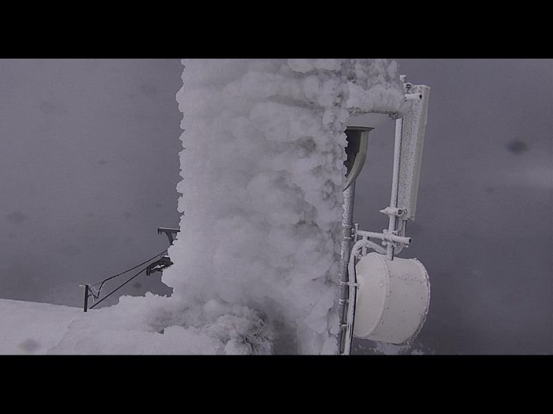 Heavy Snow Building Up at Mammoth Mountain, California as Storm Patterns Shift Favorably for More Accumulation