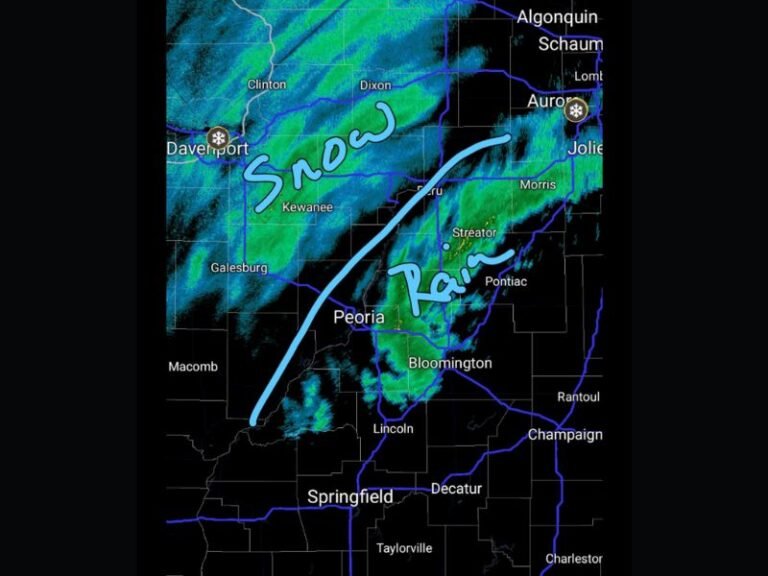 Light Snow Moves Across Western Illinois as Rain Shifts East Overnight