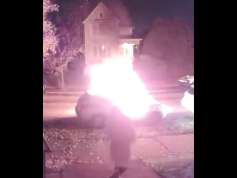 Milwaukee Teens Set Car on Fire in Residential Street Before Fleeing Scene, Caught on Ring Camera