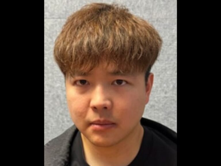 Naples Man Accused of Using Fake Apple Pay to Buy $14,000 Rolex, Later Caught Returning to Store With Fake ID and Meth