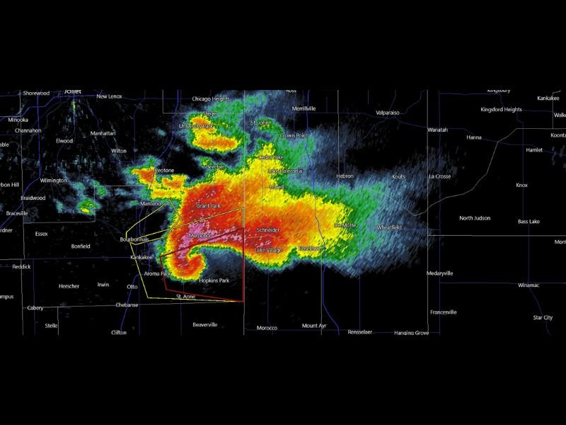 Illinois Supercell Near Joliet Triggers Rare PDS Tornado Warning as Powerful Storm Targets Indiana and Ohio Overnight