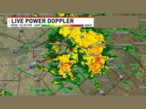 Heavy Rain Racing Out of Bexar County, San Antonio Texas as Patchy Rain and Drizzle Linger Overnight Into Tuesday Morning Commute