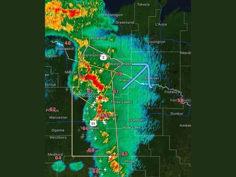 Strong Gusty Storm Enters Upper Peninsula of Michigan at 1 AM Tracking Toward Watersmeet and Iron River With Active Warning Polygons Covering Minocqua and Rhinelander Corridors