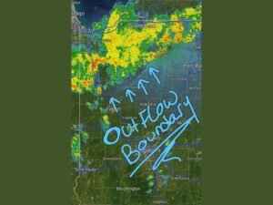 Weakening Storm Line With Gusty Winds Heavy Rain and Lightning Moves Through Northern Indiana as Outflow Boundary Becomes Dominant Across South Bend, Kokomo, and Indianapolis Corridor