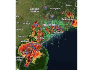 Deeper Tropical Thunderstorms Stream Into Southeast Texas Before Dawn With Localized and Flash Flooding Possible From Houston to Corpus Christi
