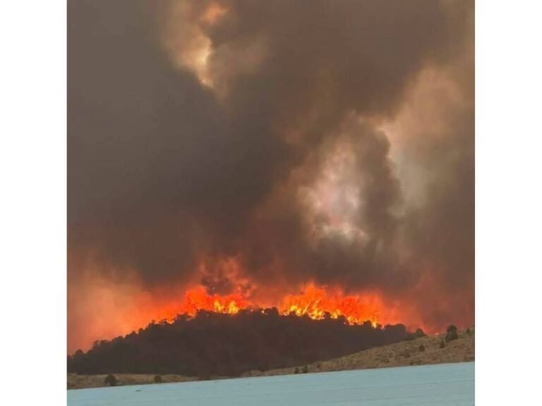 Iron Fire Near Eureka Utah Eclipses 13000 Acres This Evening as Evacuations Underway Force Residents to Flee Advancing Wildfire
