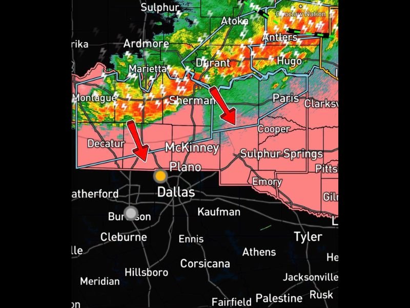 Severe Thunderstorm Watch Active Until 11 AM as Storm Line Crosses Red River Into North Texas Bringing 55 MPH Winds Flash Flooding and Frequent Lightning